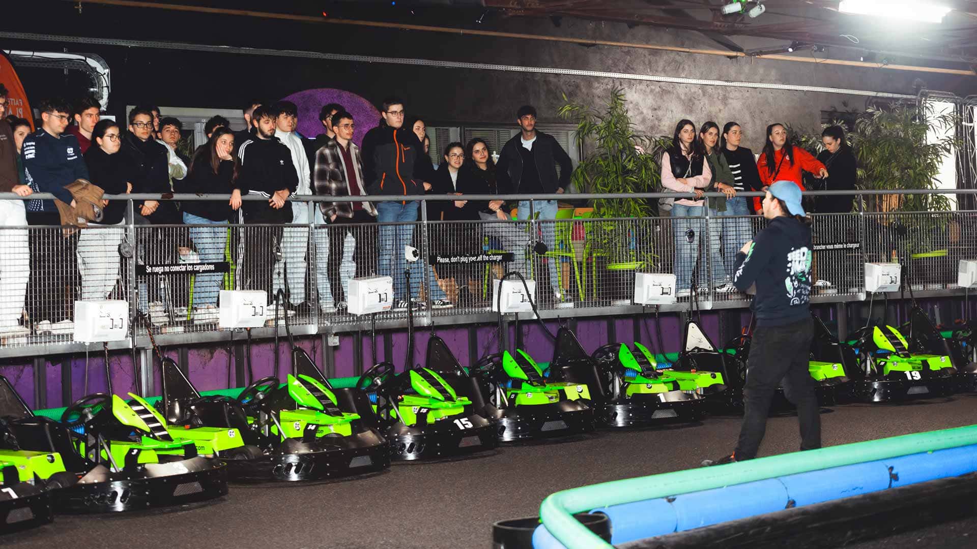 Événements karting entreprise, étudiants et associations chez Speed2Max